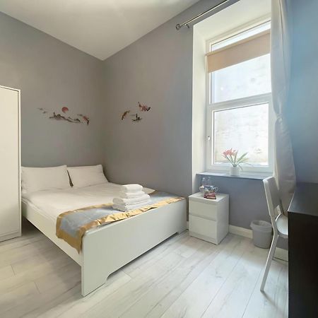 Leitrim Property Cork Luaran gambar