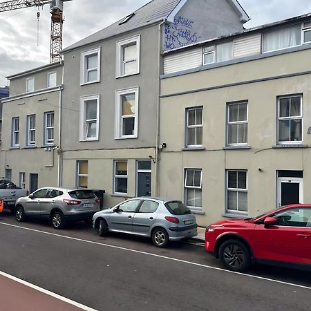 Leitrim Property Cork Luaran gambar