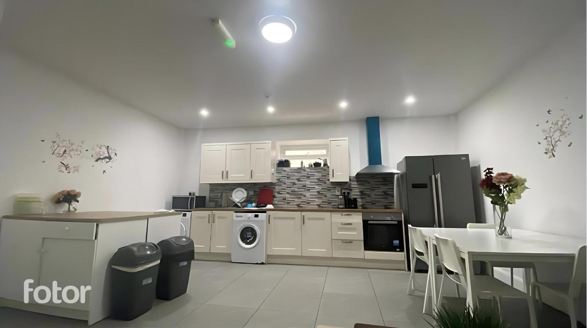 Leitrim Property Cork Luaran gambar