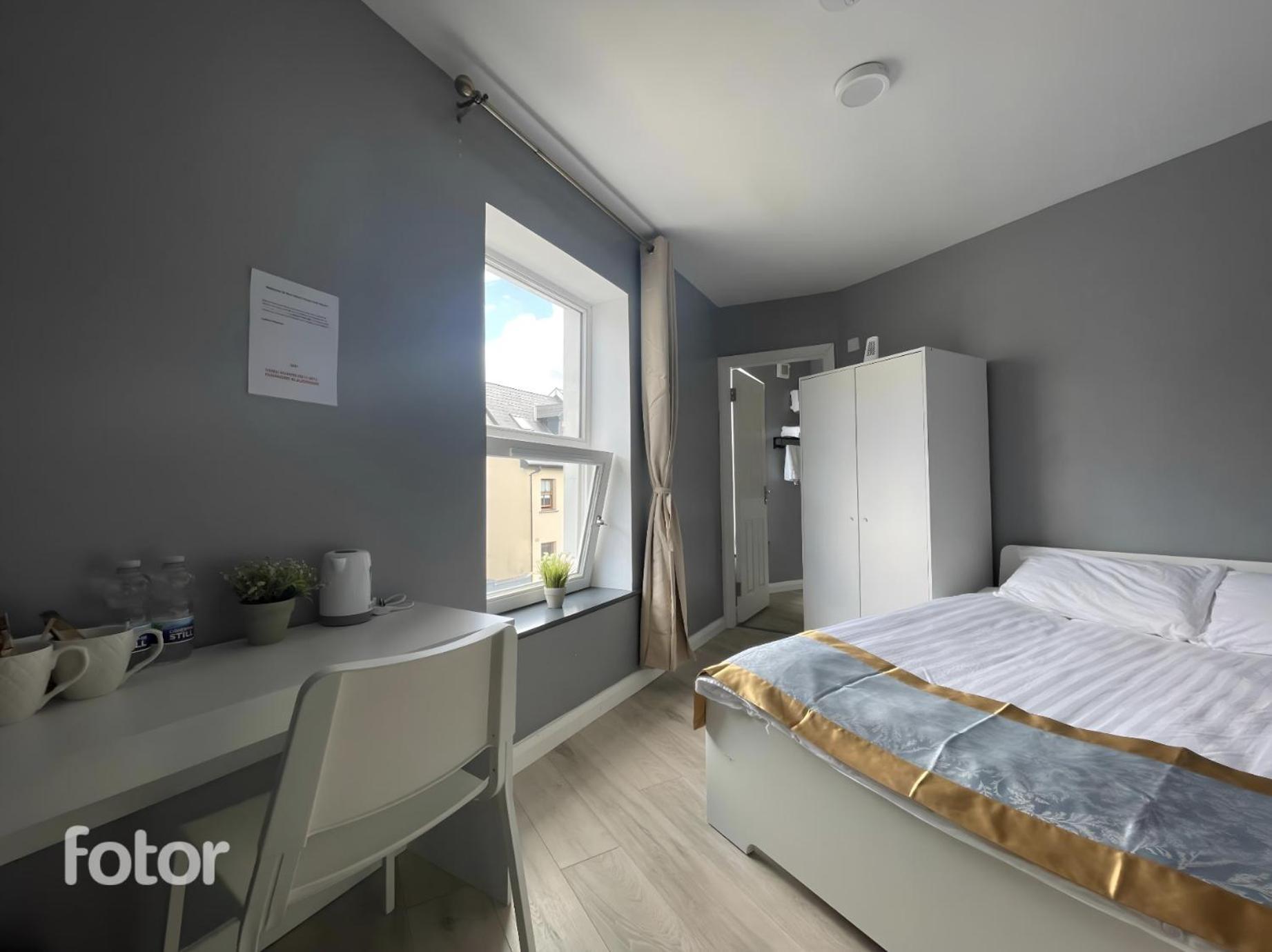 Leitrim Property Cork Luaran gambar
